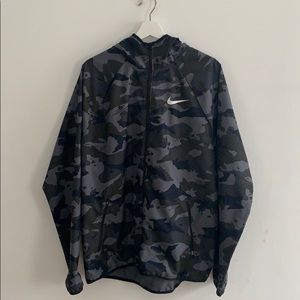 Nike camp windbreaker